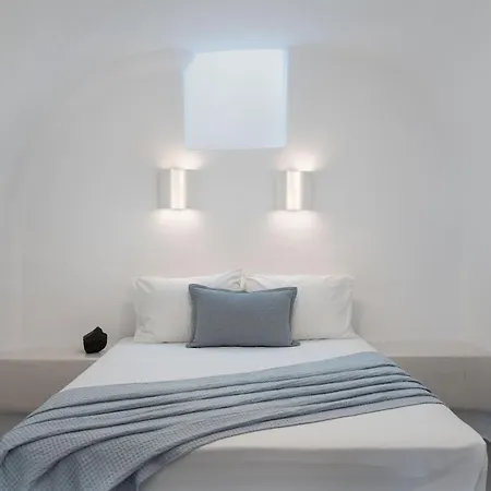 Chrisofilida Imerovigli (Santorini)