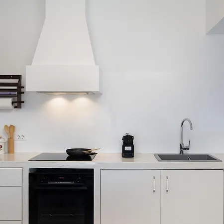 فيلة Chrisofilida إيميروفيغلي