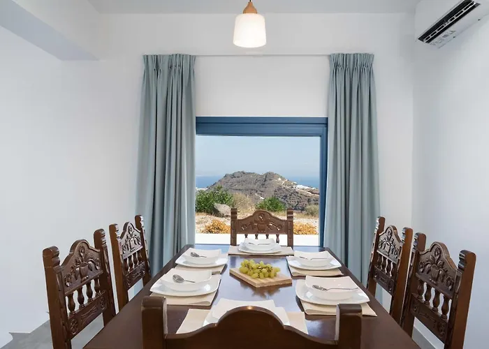 Chrisofilida * Imerovigli (Santorini)